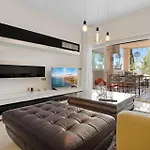 Sunny Terrace In Golf Valley With Pool Апартаменти *