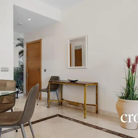 Elegance & Peace, Sunny Terrace, Toscana Hills *