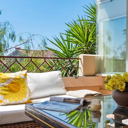 Golf Valley Apartment With Glazed Terrace