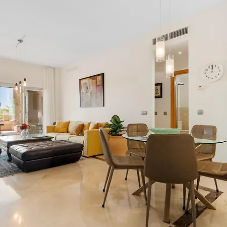 Golf Valley Apartment With Glazed Terrace דירה אסטפונה