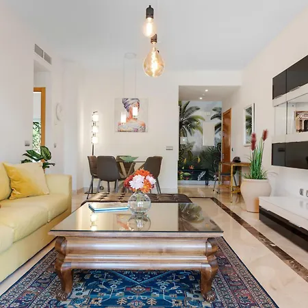 דירה Golf Valley Apartment With Glazed Terrace אסטפונה