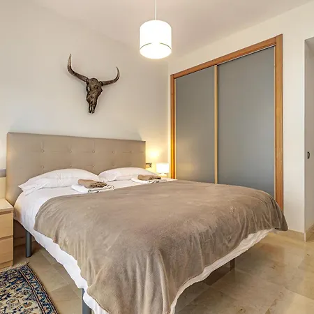 Golf Valley With Glazed Terrace Estepona